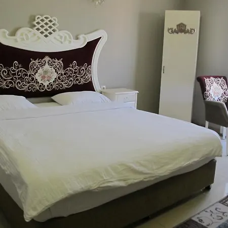 فندق مبيت وإفطار Kaya 3*