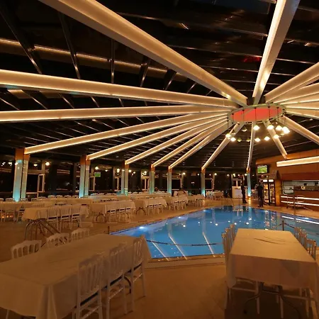 Kaya فندق مبيت وإفطار كيركلاريلي