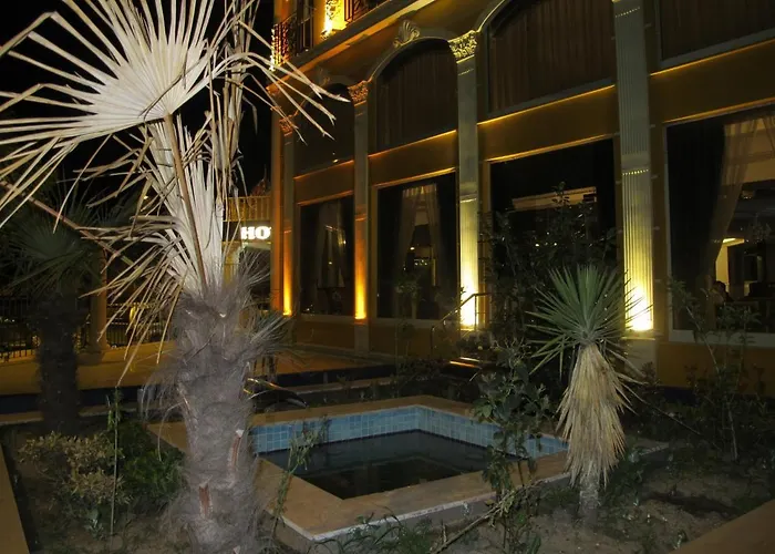 Kaya Couette-café 3*